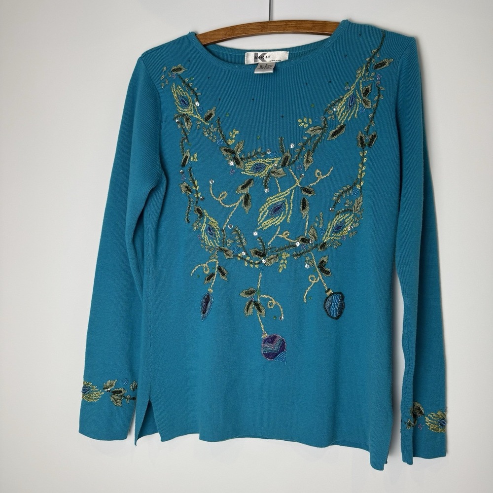VTG Kikit Sweater Womens Sz S Blue Embroidered Beaded Holiday Garland Wreath y2k